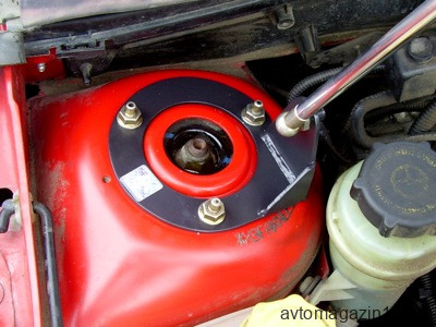 Упор капота Ford Focus 1 (1998-2004) с сборе с кронштейном ТехноМастер