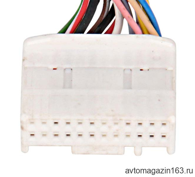 Разъем 24-pin 15 проводов Веста, Ларгус 1379668-5 TE Connectivity белый