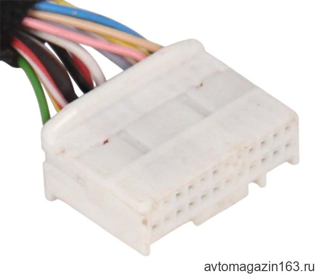 Разъем 24-pin 15 проводов Веста, Ларгус 1379668-5 TE Connectivity белый